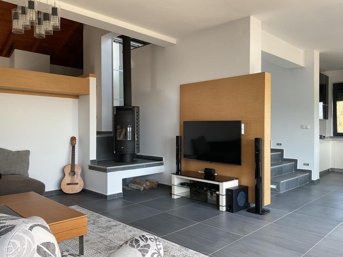Villa Stadi Никити Екстериор снимка